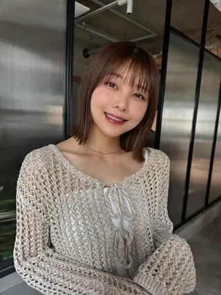 ミディアム カラー ボブ/地毛風縮毛矯正 茉青🤍新宿代々木のヘアスタイル