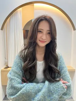 ロング カラー 柔らかい艶暖色 レイヤー🫧姫汝のヘアスタイル