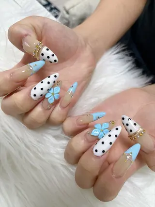 ネイル Re: Nailのネイルデザイン