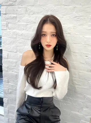 ロング 映える顔まわり/前髪 特化 💗 ユキマのヘアスタイル