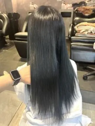 ロング カラー 💜eluあやね💜 🫧カラー・縮毛矯正のヘアスタイル