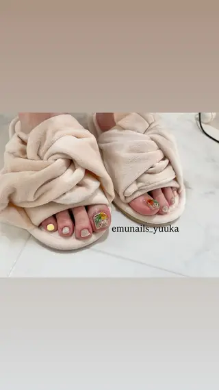 ネイル EMU nails YUUKAのネイルデザイン