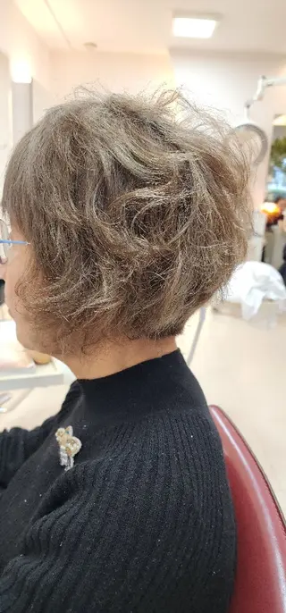 ショート カラー hairmake Juinのヘアスタイル