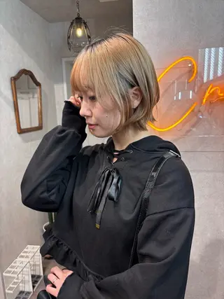 ミディアム カラー ヘアアレンジ color.nail 🫧ionaのネイルデザイン