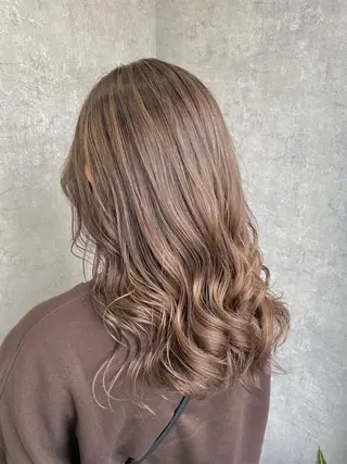 セミロング カラー パーマ ヘアアレンジ 🤍透明感カラー🤍 Ryujiのヘアスタイル