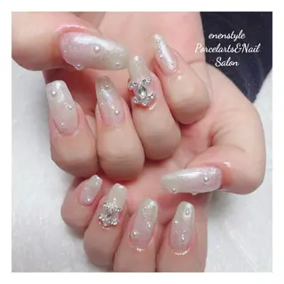 ミディアム ネイル 🐾enen style 🐾のネイルデザイン