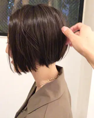 ショート カラー すきバサミを使わない カット✂️✨郡司泰之のヘアスタイル