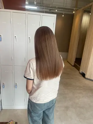 ロング ✨透明感カラー✨ 🌈艶カラー🌈のヘアスタイル