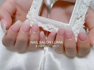 ネイル ネイルサロン ルミア Lumia 店長施術のネイルデザイン