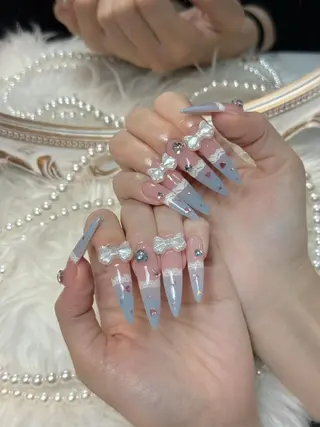 ネイル Eli Muse 新宿ネイルのネイルデザイン
