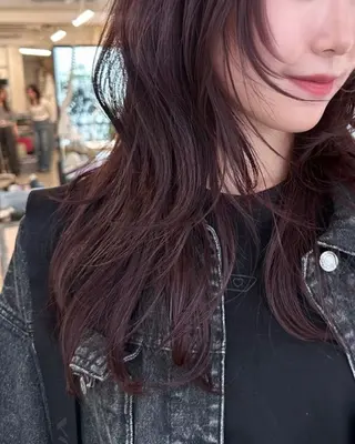 ロング 柏Wcolor/UC HIBORINAMIのヘアスタイル