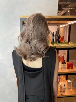 ロング カラー 💜ハイトーン💛 マジカルかいちゃんのヘアスタイル