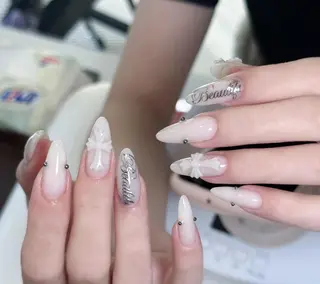 ネイル エリ🫧 nail池袋東口のネイルデザイン