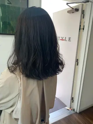 セミロング 羽エクステ🪽 🤍まき🤍のヘアスタイル