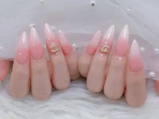 ネイル lucky nail 歌舞伎町のネイルデザイン