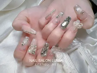 ネイル ネイルサロン ルミア Lumia 店長施術のネイルデザイン