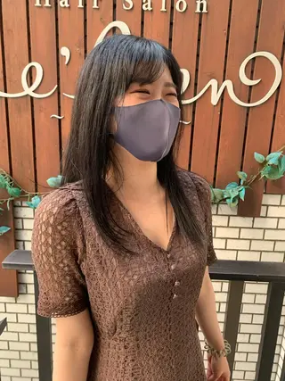 セミロング カラー チバ ヒロトのヘアスタイル