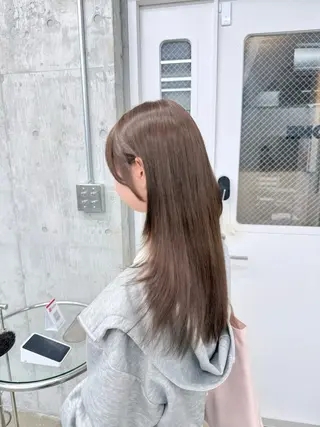 ロング カラー 高橋大樹/グレー ジュ/ブリーチなしのヘアスタイル