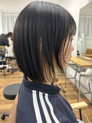ショート カラー モエカ -YUCCA-のヘアスタイル