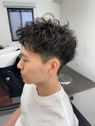 ショート パーマ メンズ 稲村侑斗ルーズパーマ メンズパーマのヘアスタイル