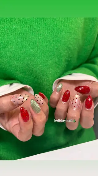 ネイル is..nail 🌷sonokoのネイルデザイン