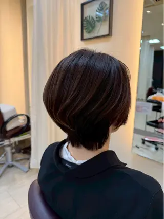 ショート カラー 濱田 妃香のヘアスタイル