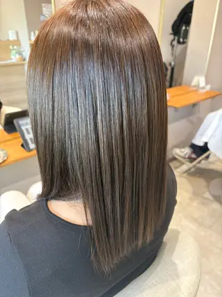 カラー 鏡原 実和のヘアスタイル