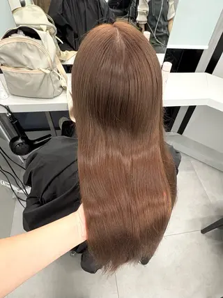 ロング カラー 天野 利咲のヘアスタイル