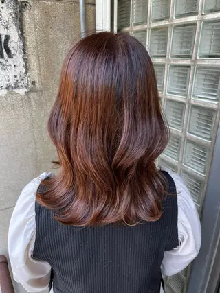 ミディアム カラー 古川 尚実のヘアスタイル