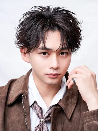 パーマ 角戸 嵐のヘアスタイル