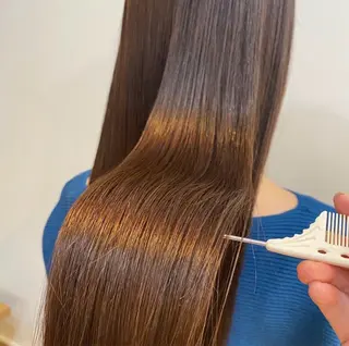 ロング カラー/髪質改善トリ ートメント moneのヘアスタイル
