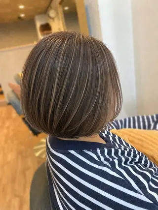 ショート カラー 野呂 隼人のヘアスタイル