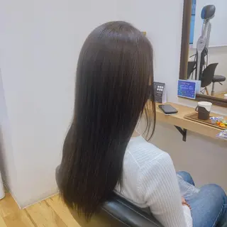 ロング 神田 菜々子のヘアスタイル