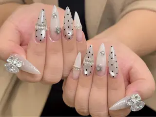 ネイル lucky nail 歌舞伎町のネイルデザイン