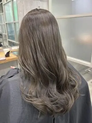 ロング 黒澤 佑奈のヘアスタイル