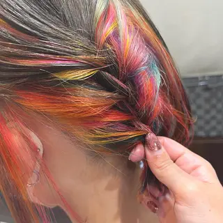 ミディアム 佐藤 瑚碧のヘアスタイル