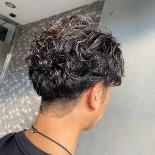 ショート パーマ メンズ 💜推しインナー カラー/菊池柊真💜のヘアスタイル