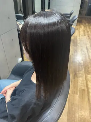 ミディアム 透明感・艶カラー 🩵miaのヘアスタイル