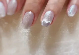 ネイル MoonNail ユリ🌸のネイルデザイン