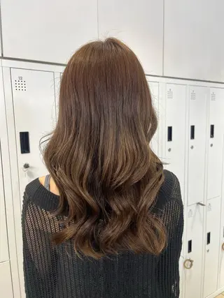 ロング カラー せりな🎀🕯️ /透明感カラーのヘアスタイル