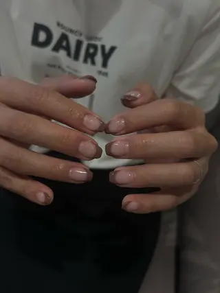 ネイル DEEokazaki momona.Gのネイルデザイン