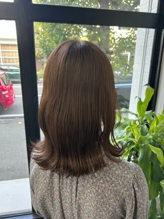 ミディアム カラー sol. ayakaのヘアスタイル