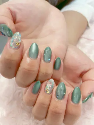 ネイル 前田 りかのネイルデザイン