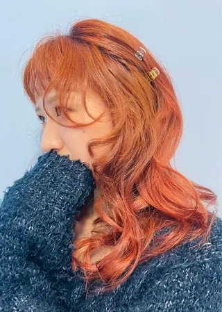 セミロング 森安 華楠のヘアスタイル