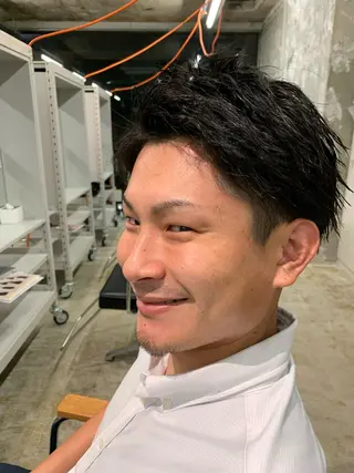 ショート パーマ メンズ 笠原 敦司のヘアスタイル
