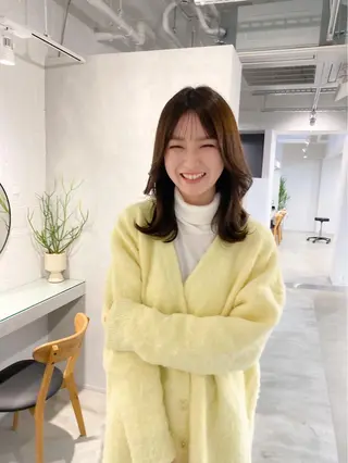ミディアム カラー レイヤーカットのプロ 大人ヘア宮森貴志のヘアスタイル