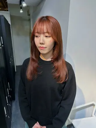 カラー ［HOI］ ユウキのヘアスタイル