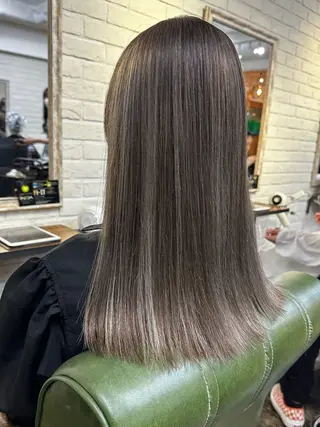 カラー ✨透明感カラー🌱 上村 舜のヘアスタイル