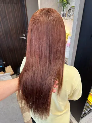 セミロング カラー 天神暖色カラー レイヤー・髪質改善のヘアスタイル