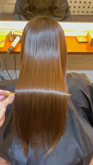 ロング CoCooN TAKUMAのヘアスタイル